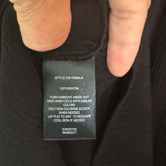 NWT Sanctuary off the shoulder Top - Picture 9 of 11